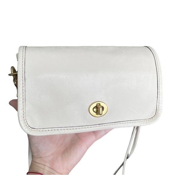 COACH Vintage Dinky Pouch Sling Back Off White/Ivory Crossbody Bag Rare - Picture 14 of 16